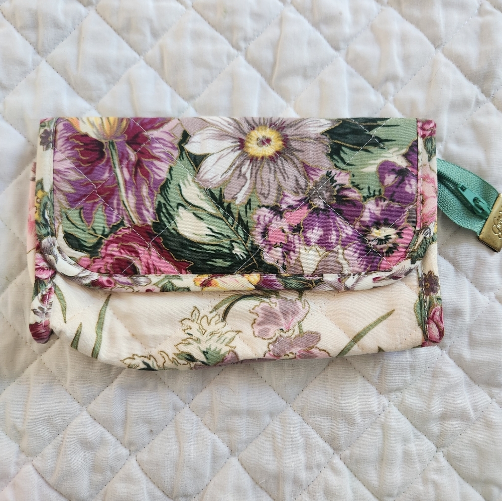 MAGGIE B The BAY Makeup Bag